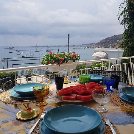 Blue Lagune Taormina Mare Exterior photo