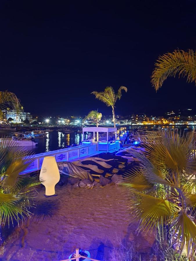 Blue Lagune Taormina Mare Exterior photo
