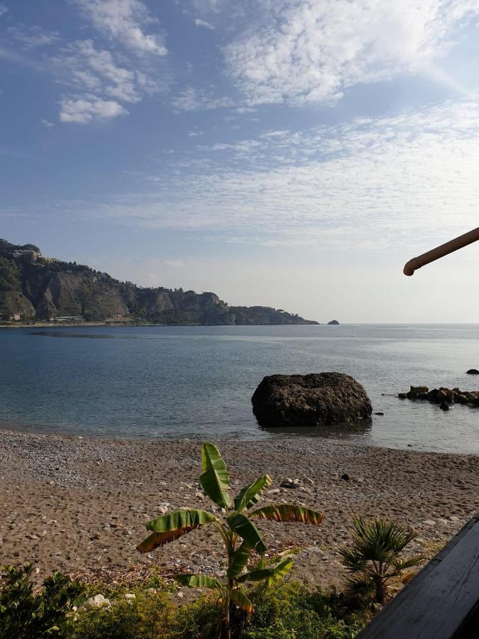 Blue Lagune Taormina Mare Exterior photo