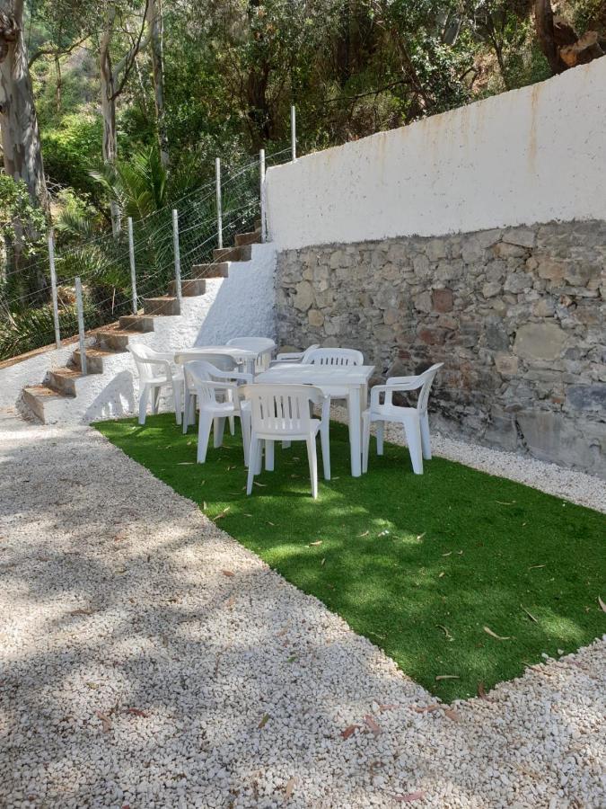 Blue Lagune Taormina Mare Exterior photo