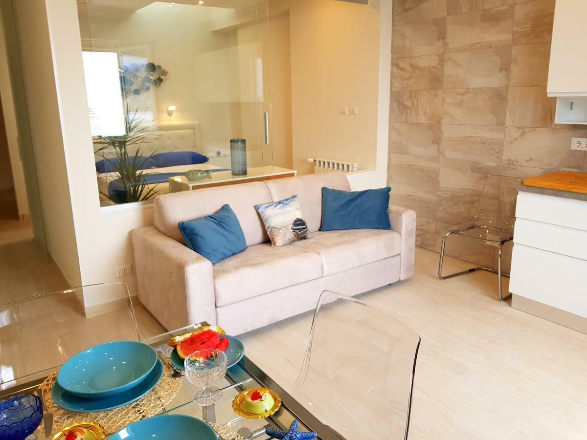 Blue Lagune Taormina Mare Exterior photo